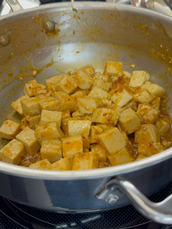 Cooked sticky tofu