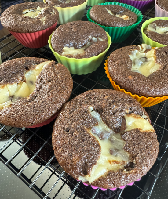 Cupcakes on cooling rack