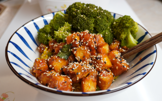 Sesame Garlic Tofu and Turmeric Jasmine Rice