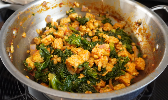 Spicy tempeh and kale