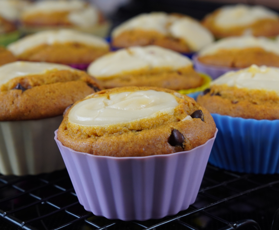 Pumpkin Chocolate Chip Cream Cheese Cupcakes