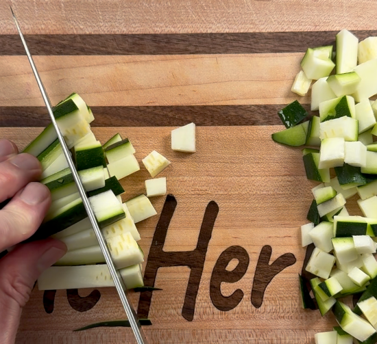 Slicing zucchini